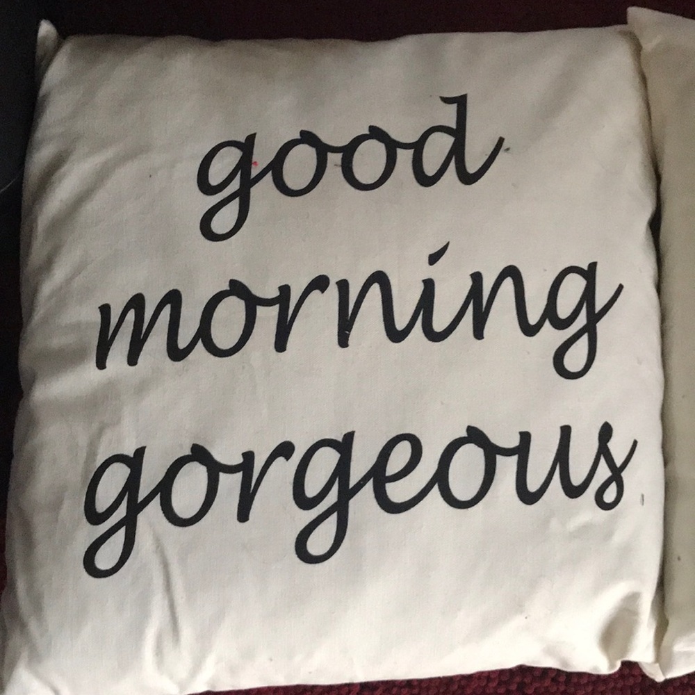 Bed pillows